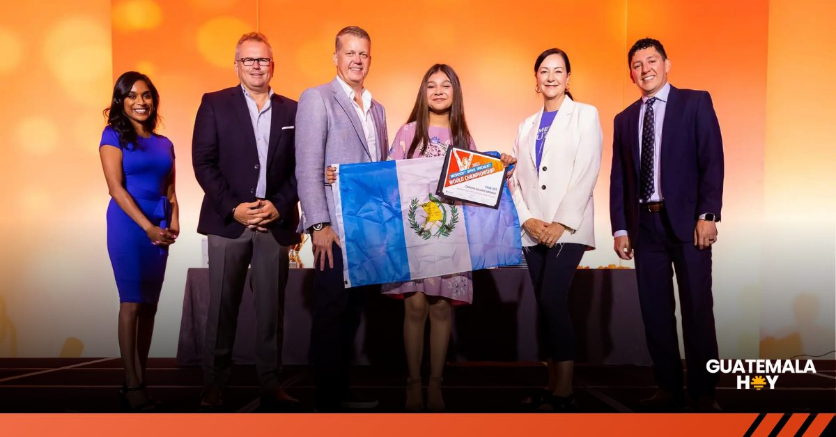 Guatemalteca Carmina Solares destaca en Campeonato Mundial de Microsoft