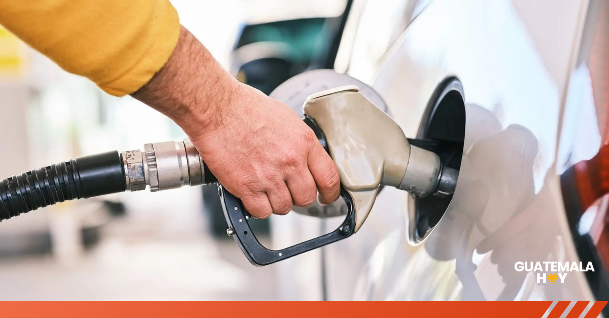 Golpe al bolsillo: Guatemala y México encabezan los precios más altos de gasolina y diésel