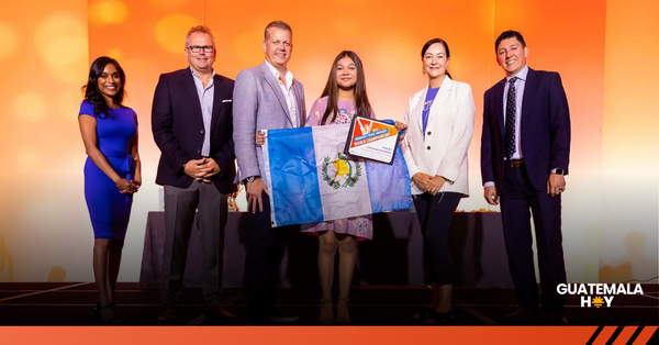 Guatemalteca Carmina Solares destaca en Campeonato Mundial de Microsoft